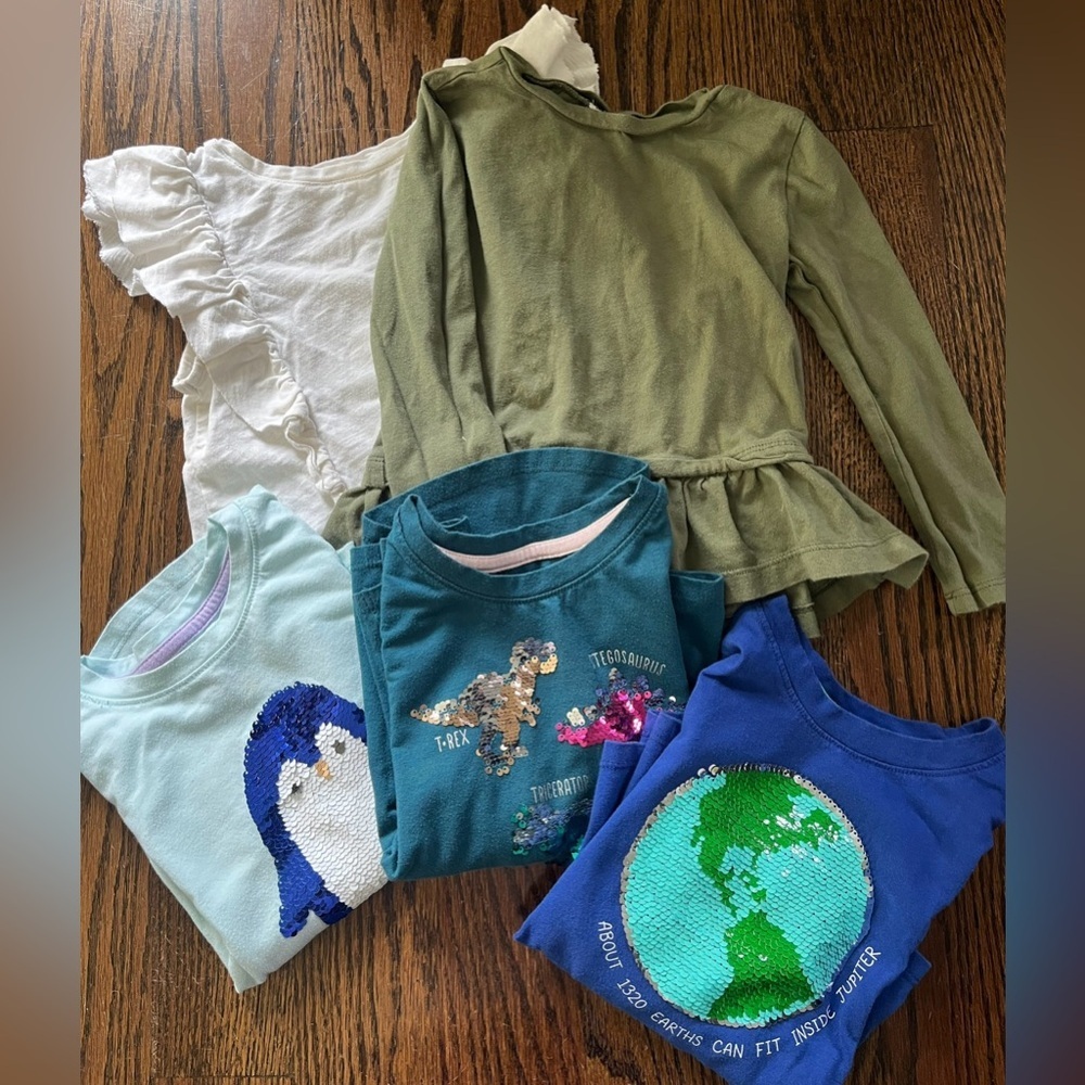 Gap/ Crewcuts/Cat&Jack bundle of 4 tops girls size 4/5